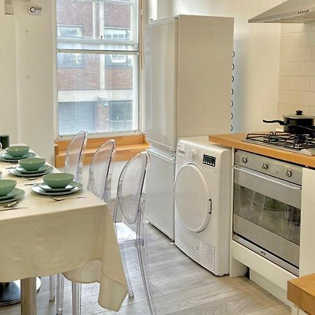 Archway Station Big Bedroom Flat Лондон Екстериор снимка