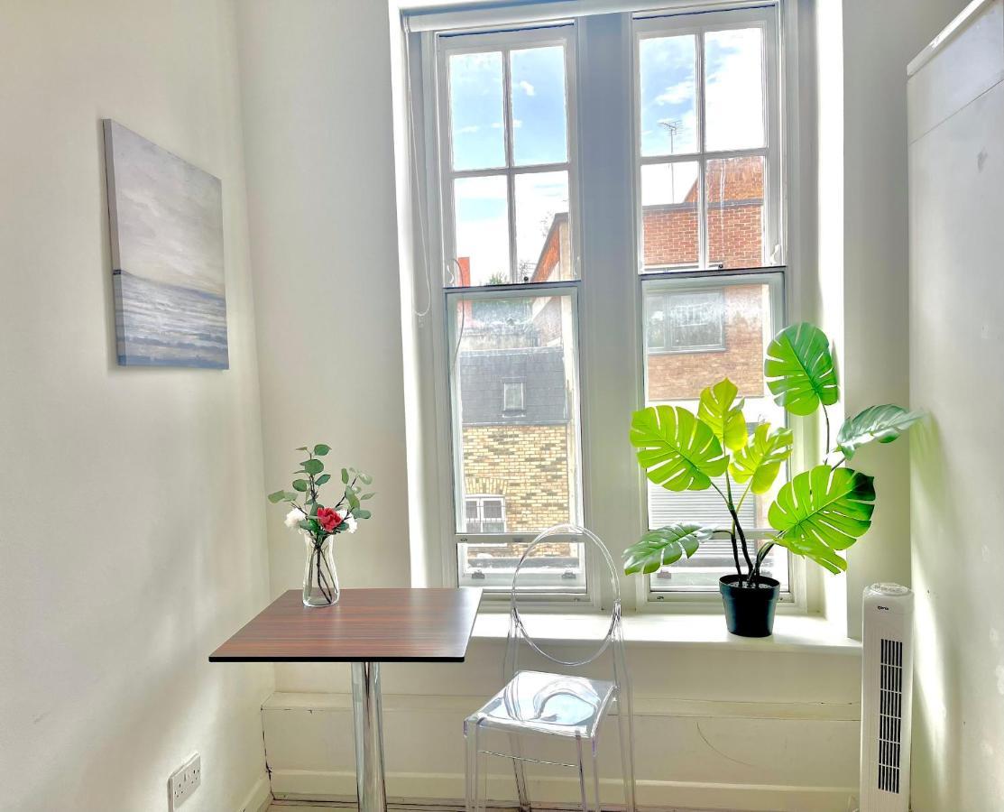 Archway Station Big Bedroom Flat Лондон Екстериор снимка