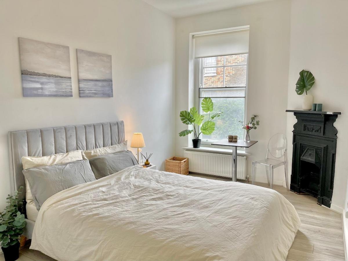 Archway Station Big Bedroom Flat Лондон Екстериор снимка